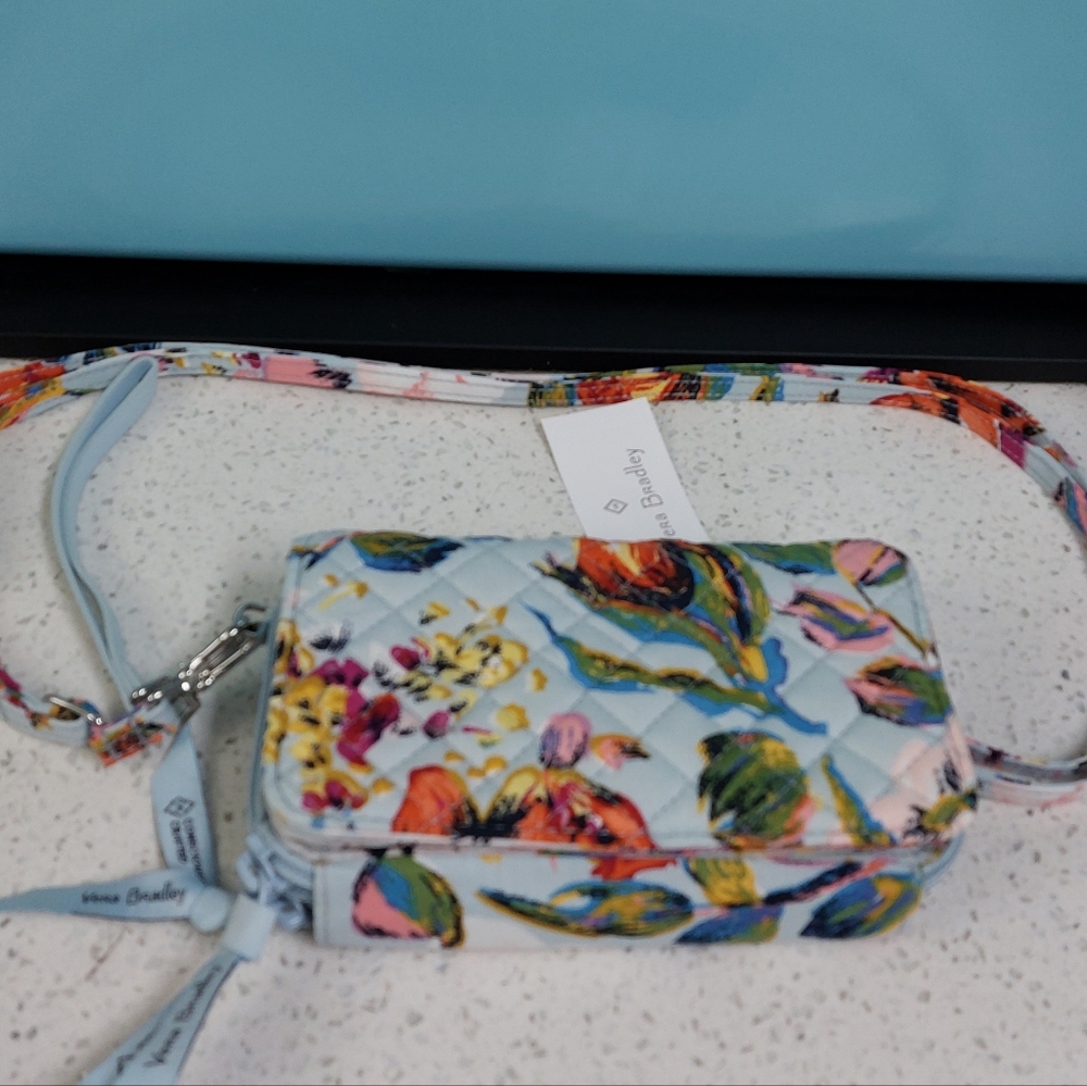 RFID All In One Crossbody Wallet Sea Air Floral NWT